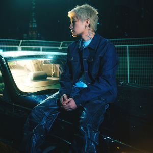 嗯⋯啊⋯在温泉做h爱
