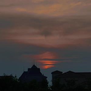 嗯⋯啊⋯在温泉做h爱
